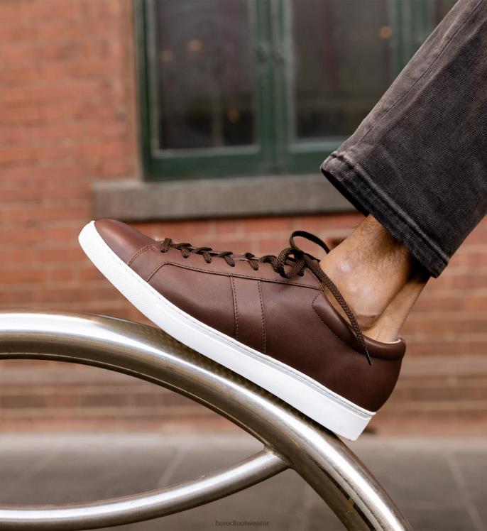 Bared Footwear hombres dirigir tenis de cuero color chocolate 4Z00426